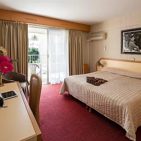 Beausejour Hotel 3*