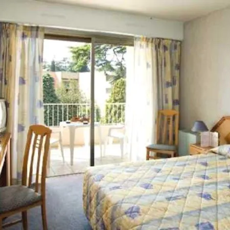 Hotel Beausejour 3*