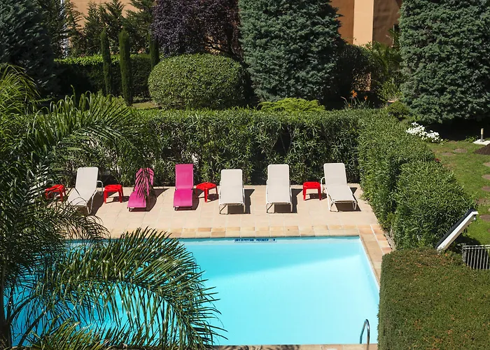 Beausejour 酒店 3*