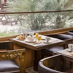 Hotel Beausejour
